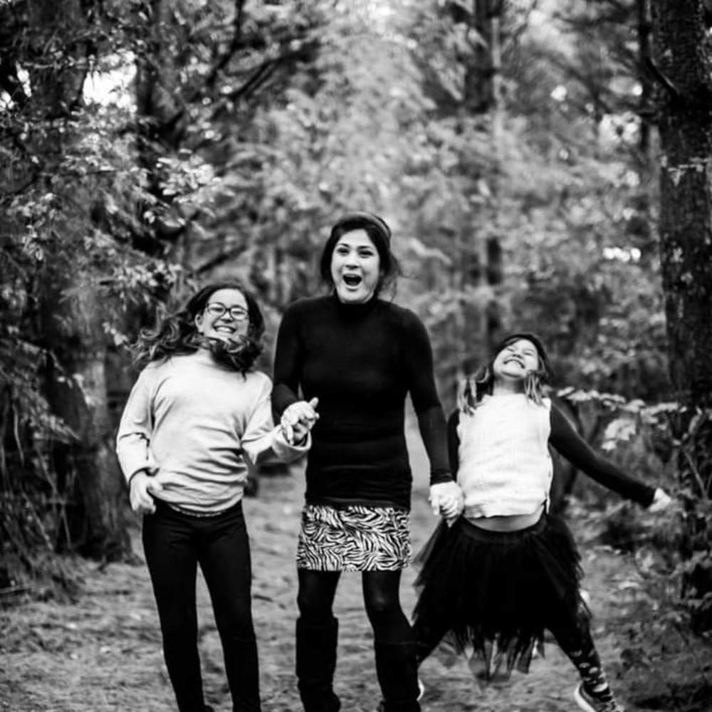 Meet your Posher, Hana